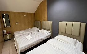 Pekan Budget Hotel